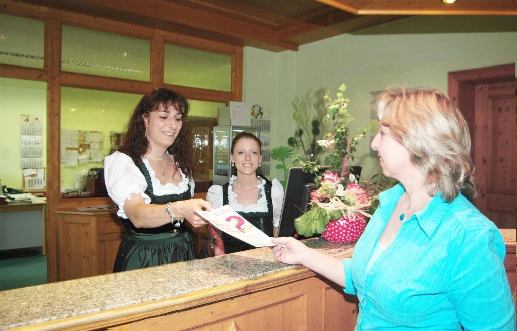 Hotel Am Kofel - Gesundheitszentrum Oberammergau Luaran gambar